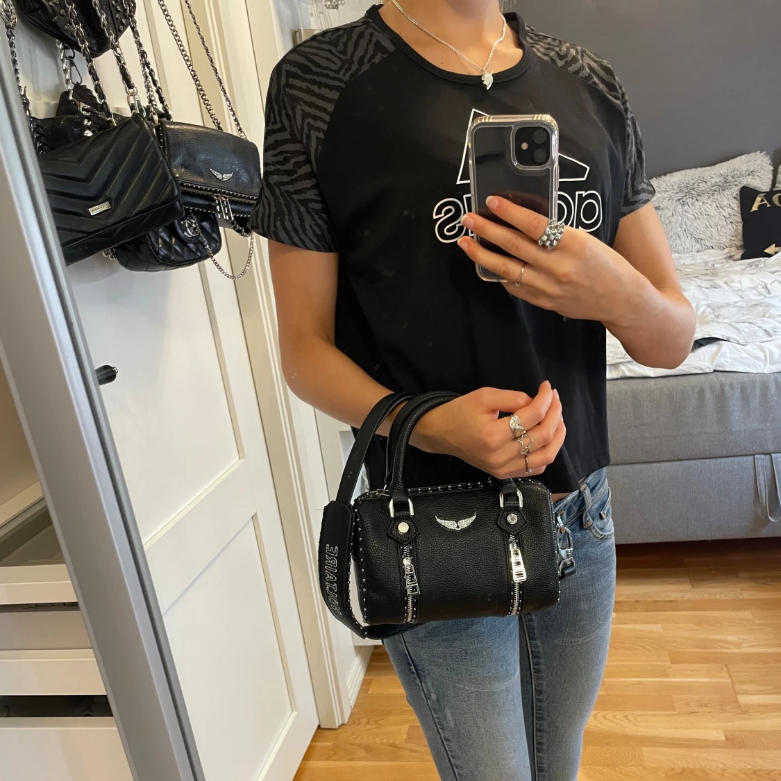 Svart Adidas t-shirt - 1