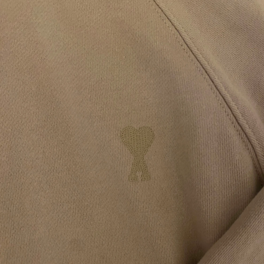 Rosa hoodie från AMI Paris - 1