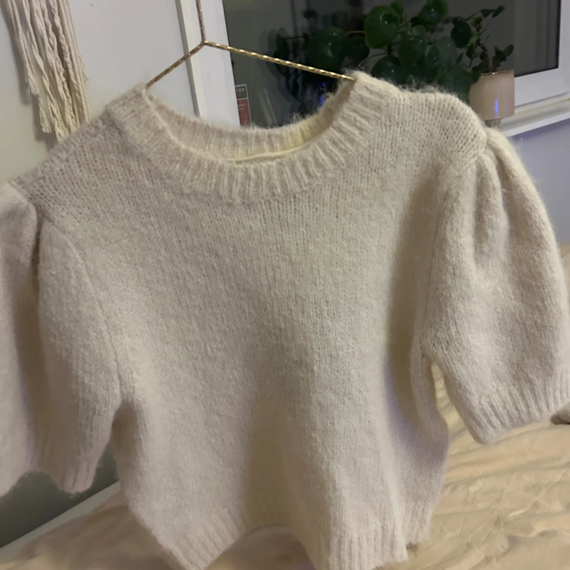Vit stickad tröja från Vero Moda - 2