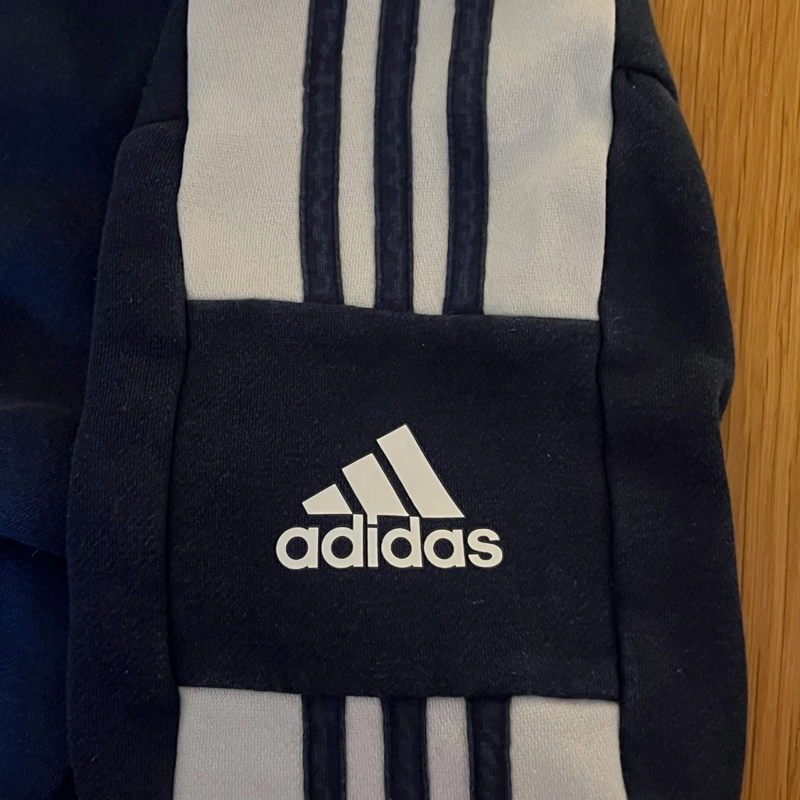 Adidas hoodie - 2