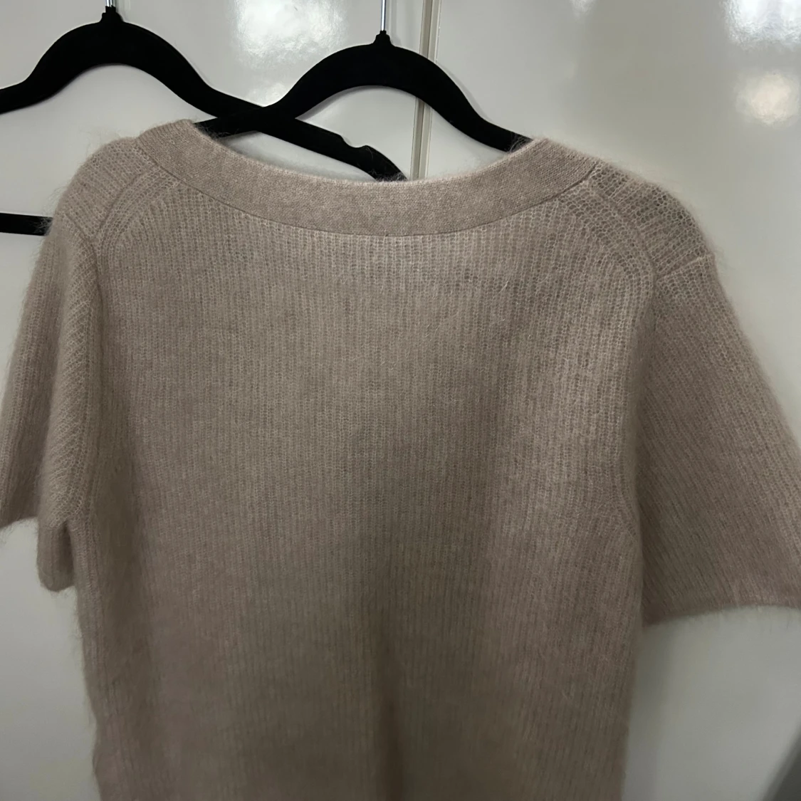 Beige stickad kofta från COS - 3