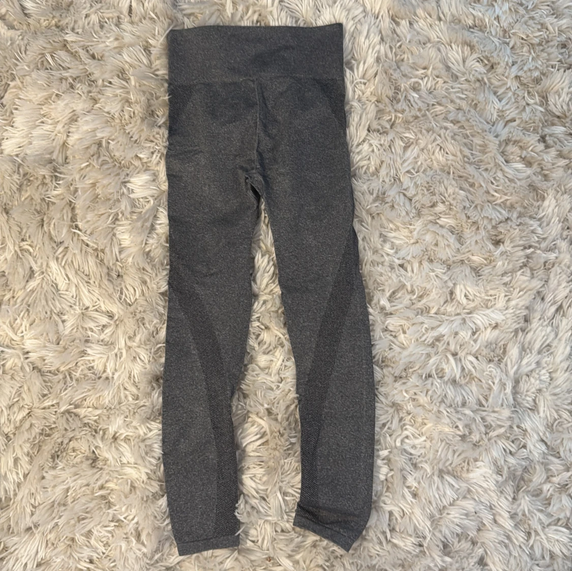 Mörkgrå leggings från Better Bodies - 2