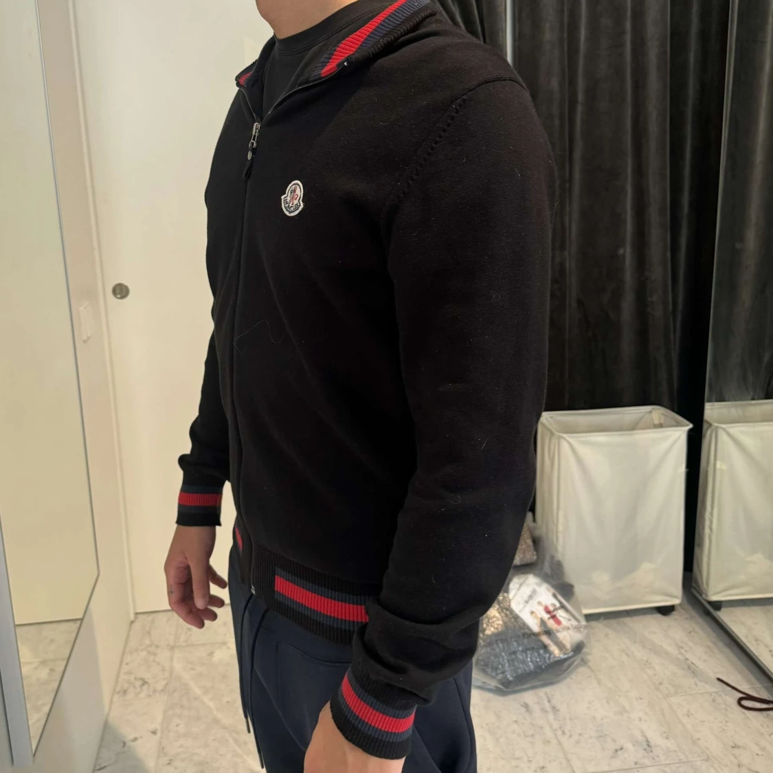 Svart Moncler kofta med dragkedja - 1