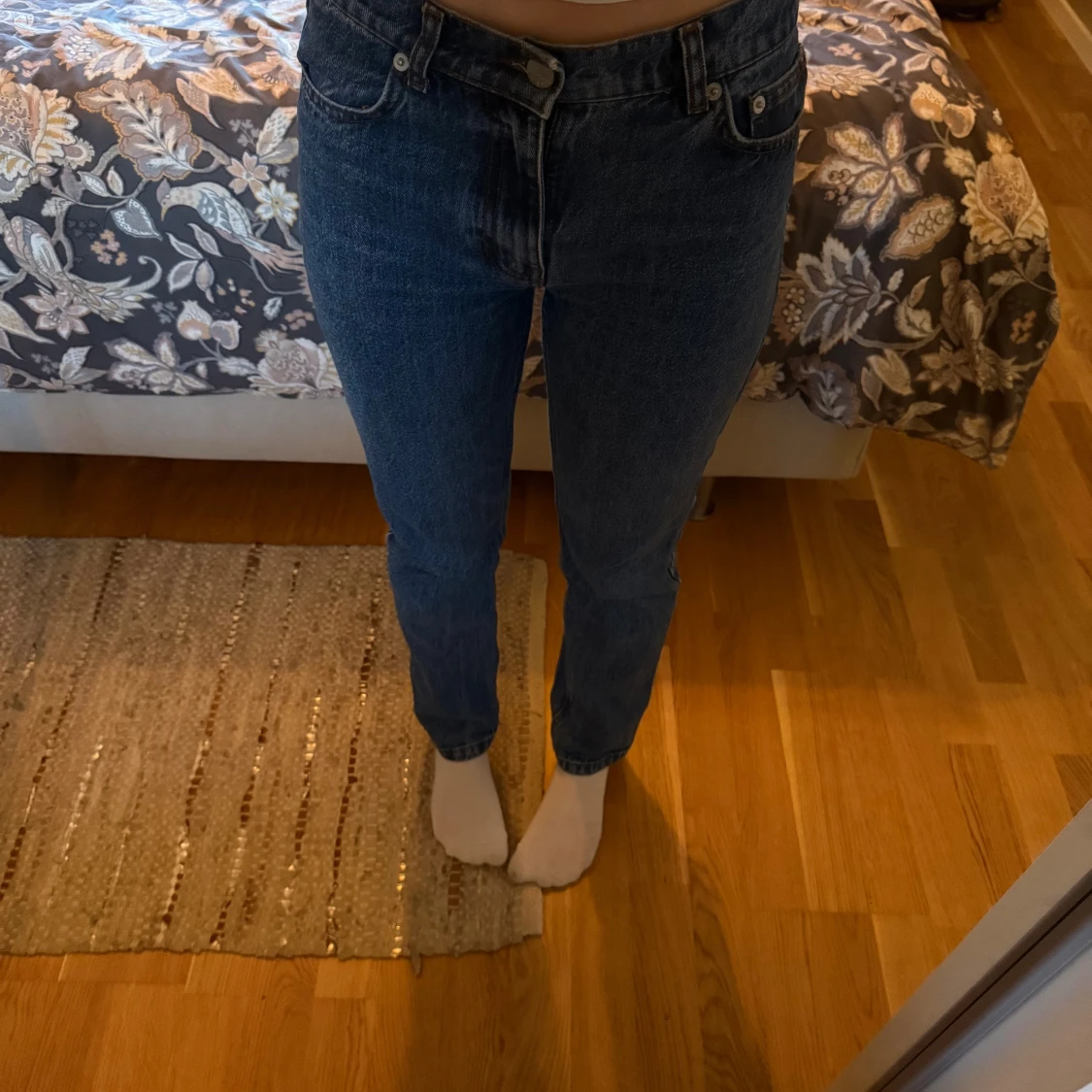 Blåa raka jeans från NLY Jeans - 4