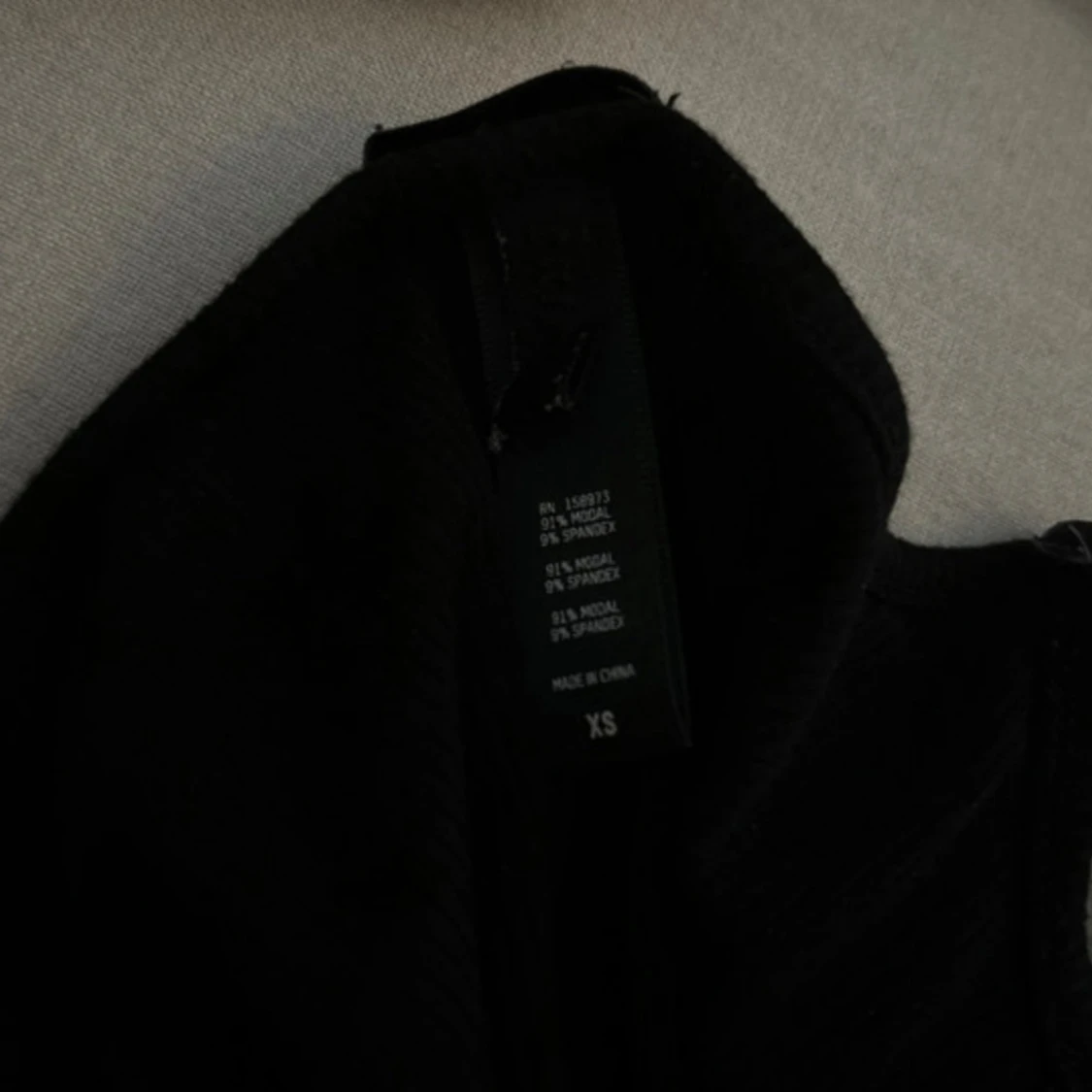 Svart långklänning SKIMS - 1