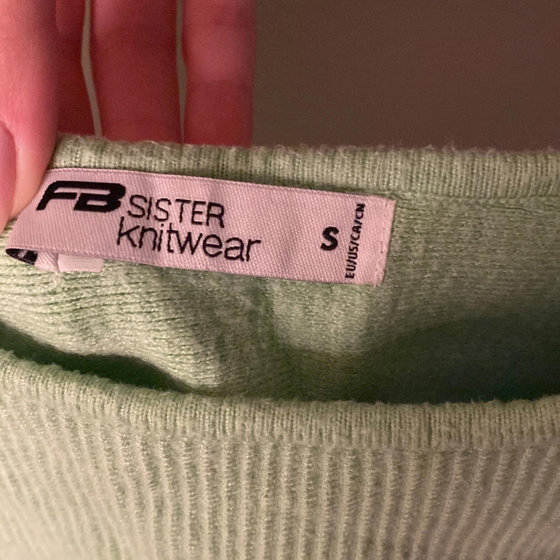 Grön ribbad linnetopp från FB Sister knitwear - 1