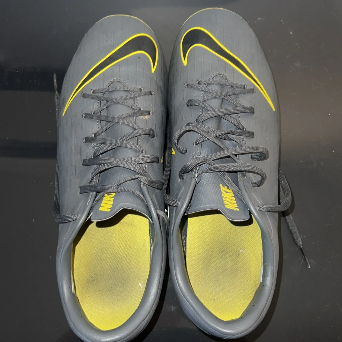 Nike Mercurial grå/gula fotbollsskor - 3