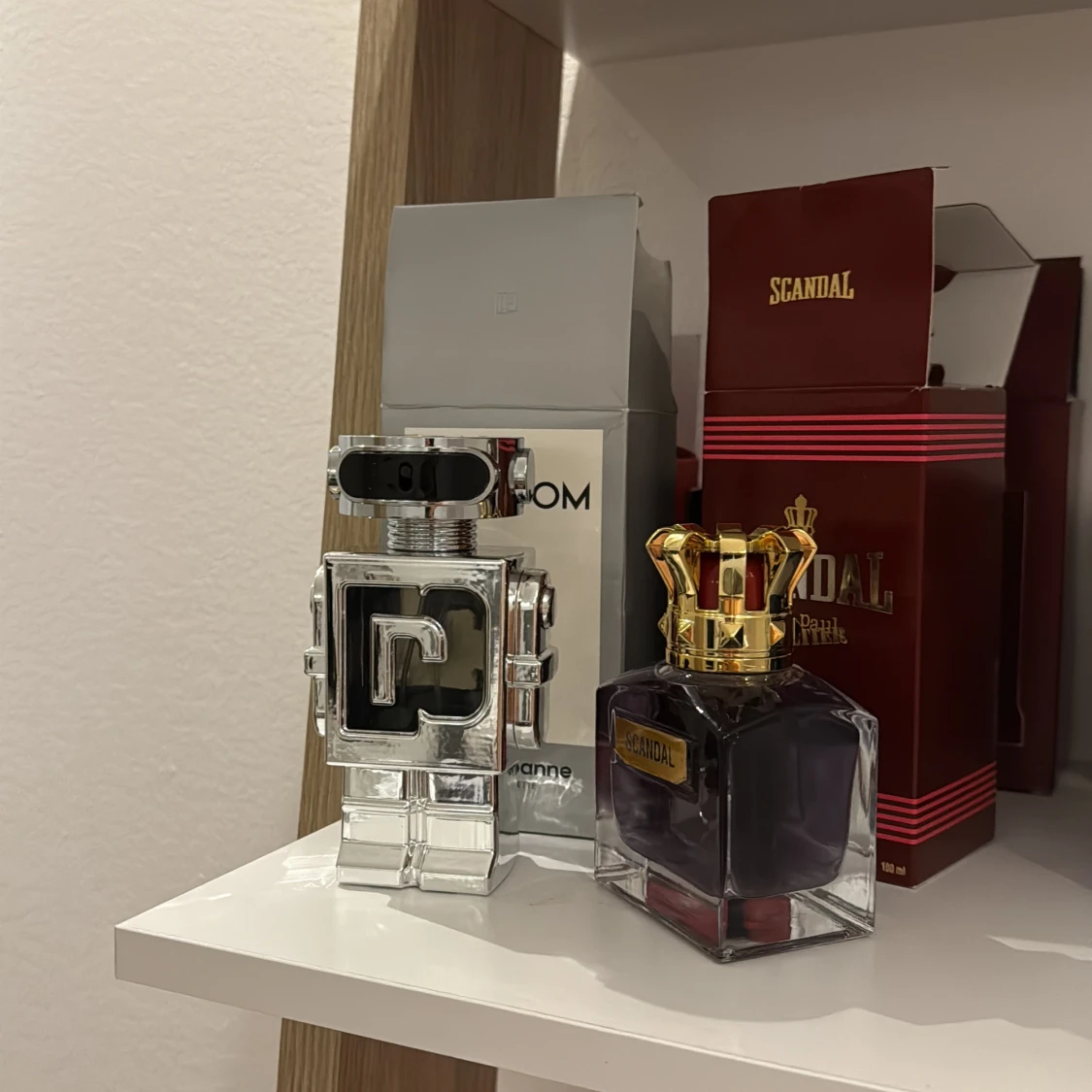 Paco Rabanne Phantom & Scandal Parfym en för 699kr båda 1119kr