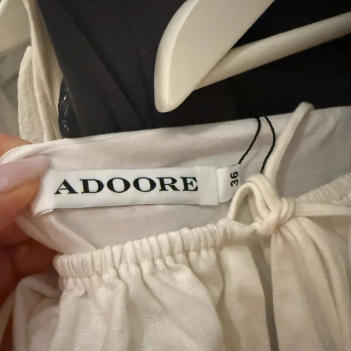 Vit kort klänning från Adoore - 4