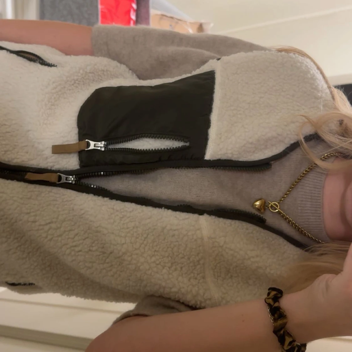 Teddy väst från hm - 1