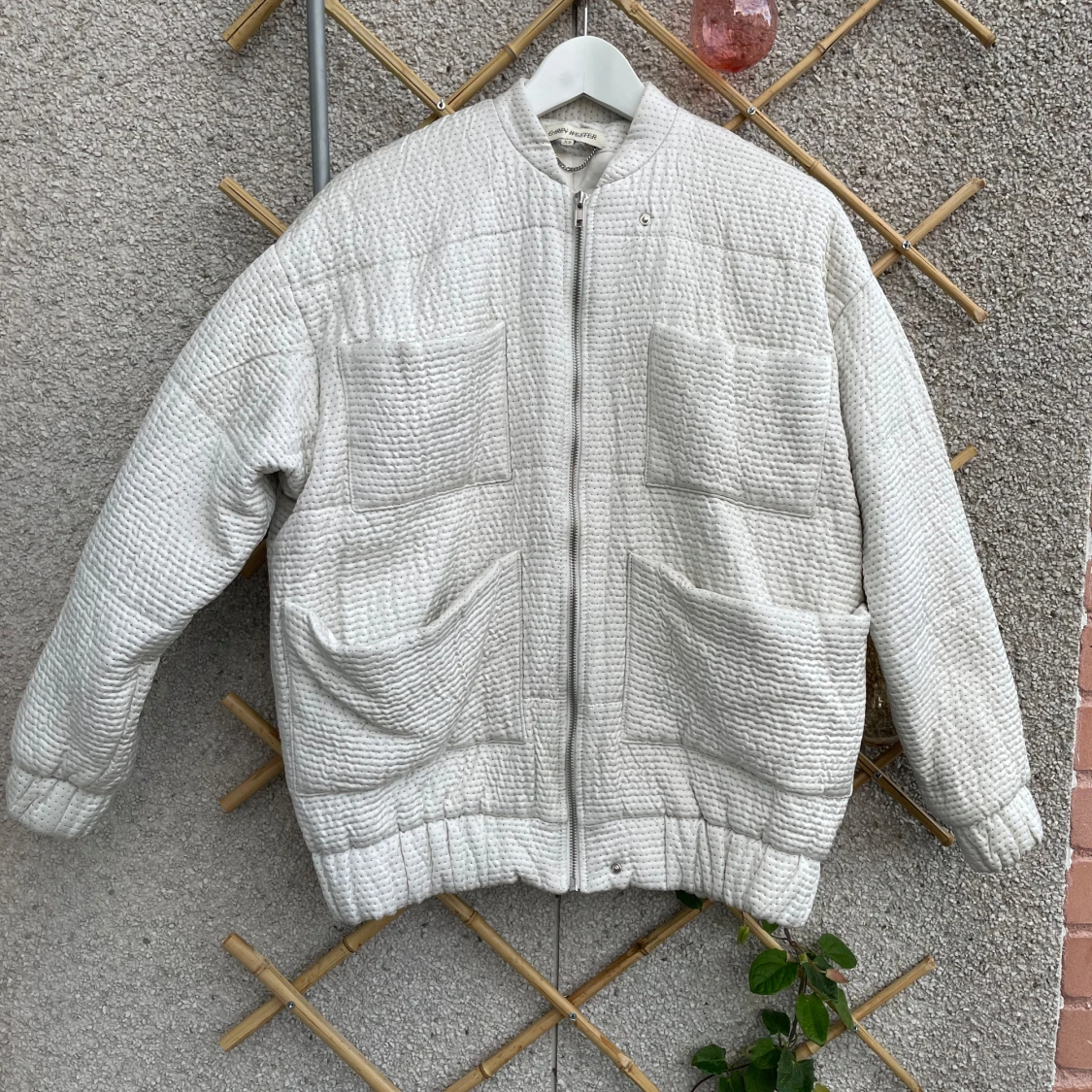 Vit quiltad bomberjacka från Carin Wester - 1