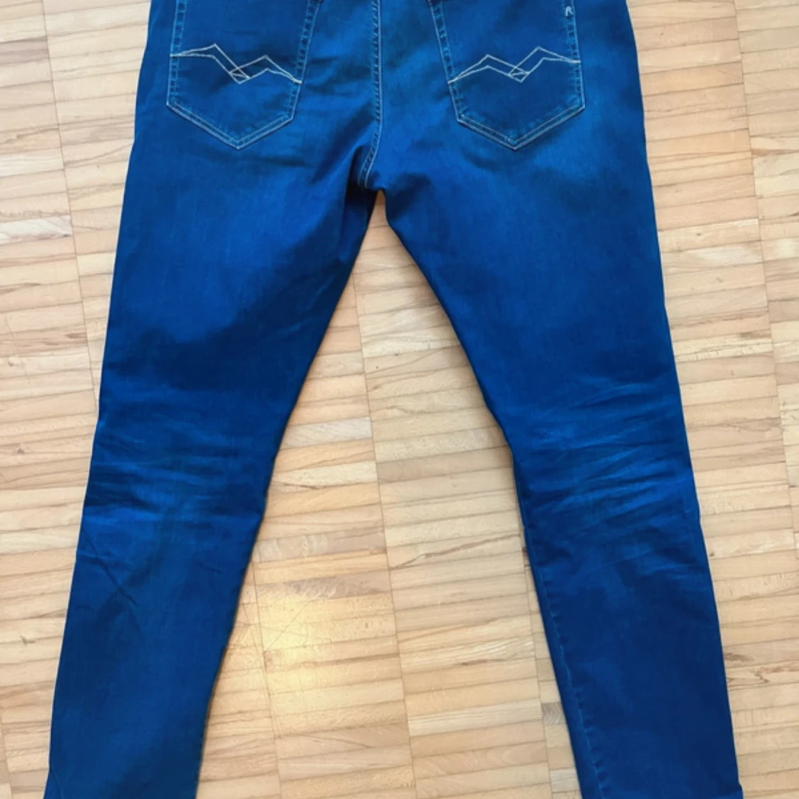 Blå Replay jeans i slim fit - 1