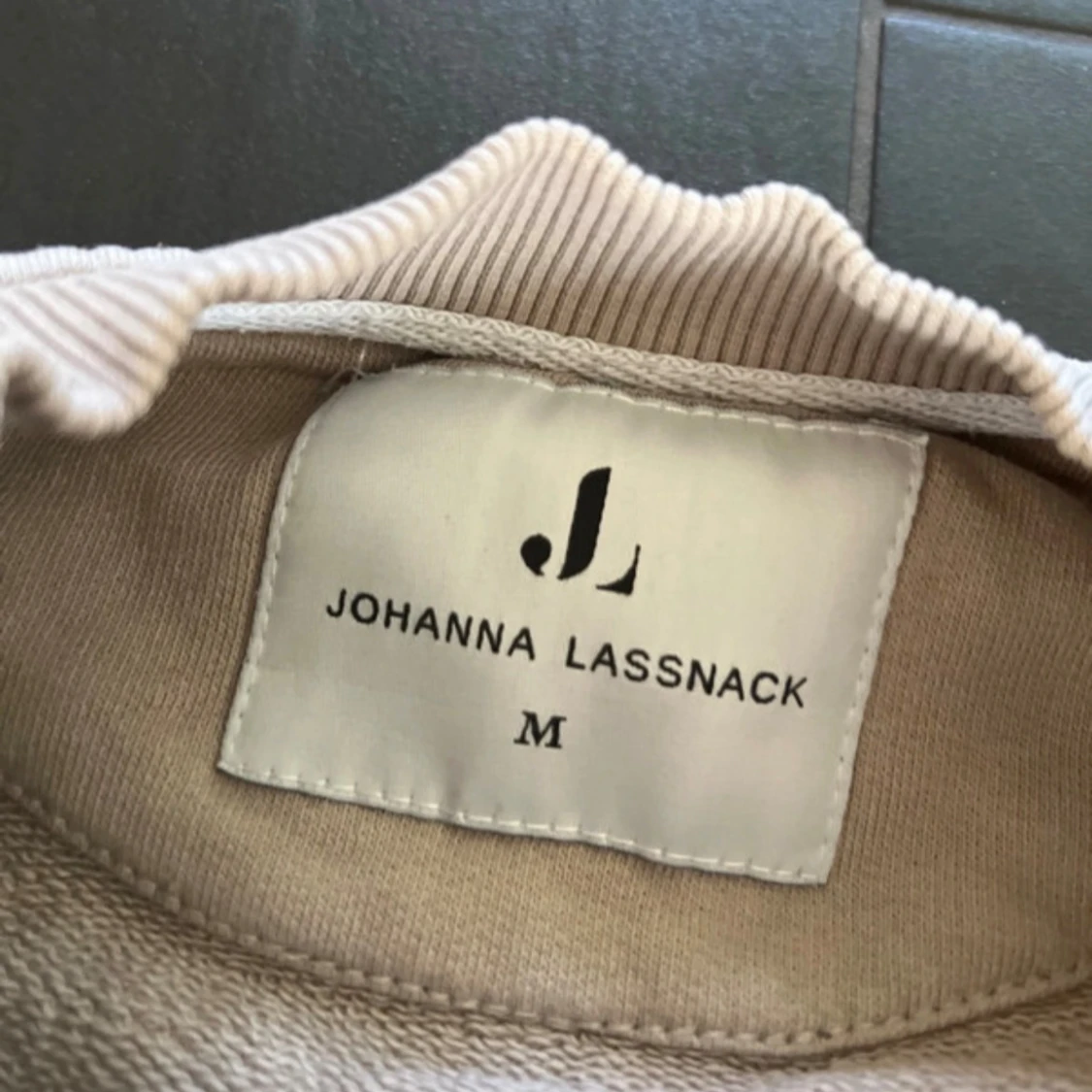 Beige sweatshirt Johanna Lassnack  - 1