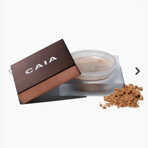 CAIA bronzer i puderform - Caia bronzer i puderform endast provad max 3 gånger så 90% kvar i förpackningen 