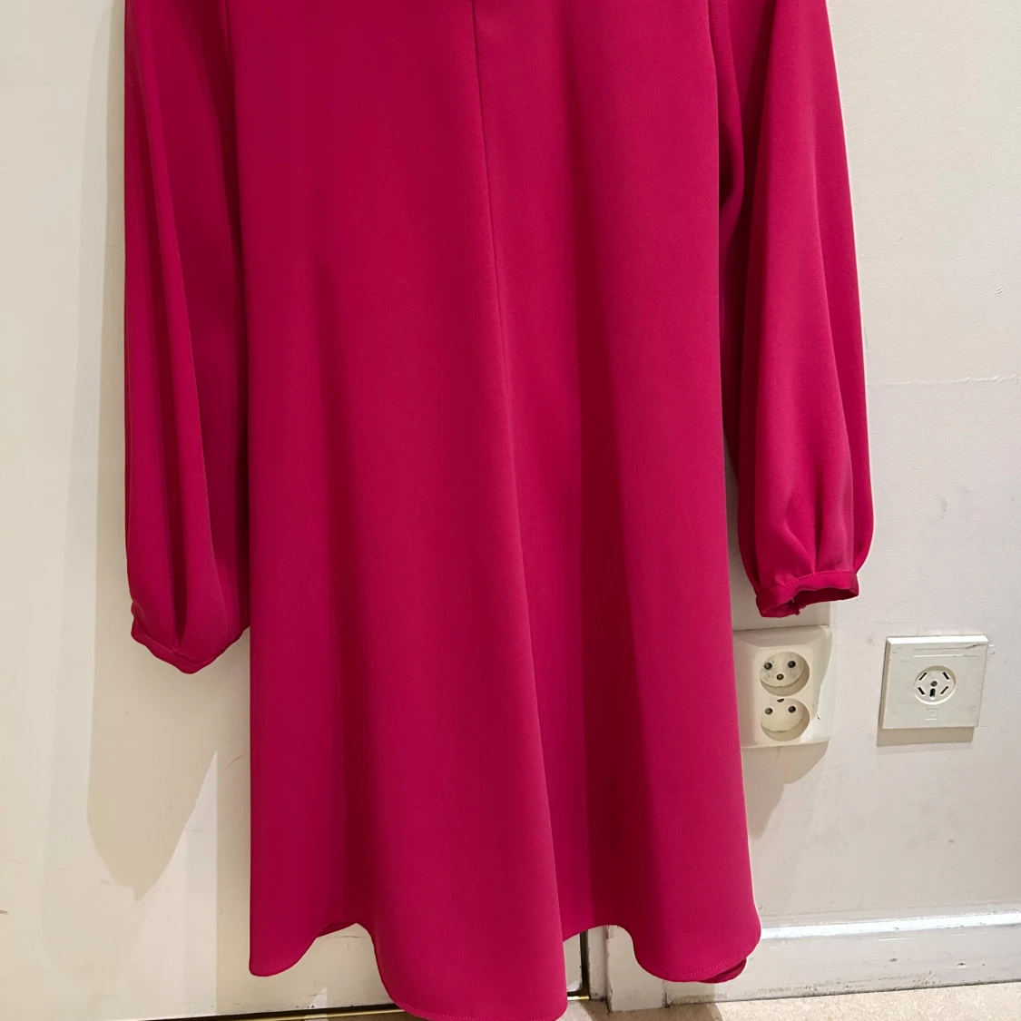 Ceriserosa klänning från Zara - 1