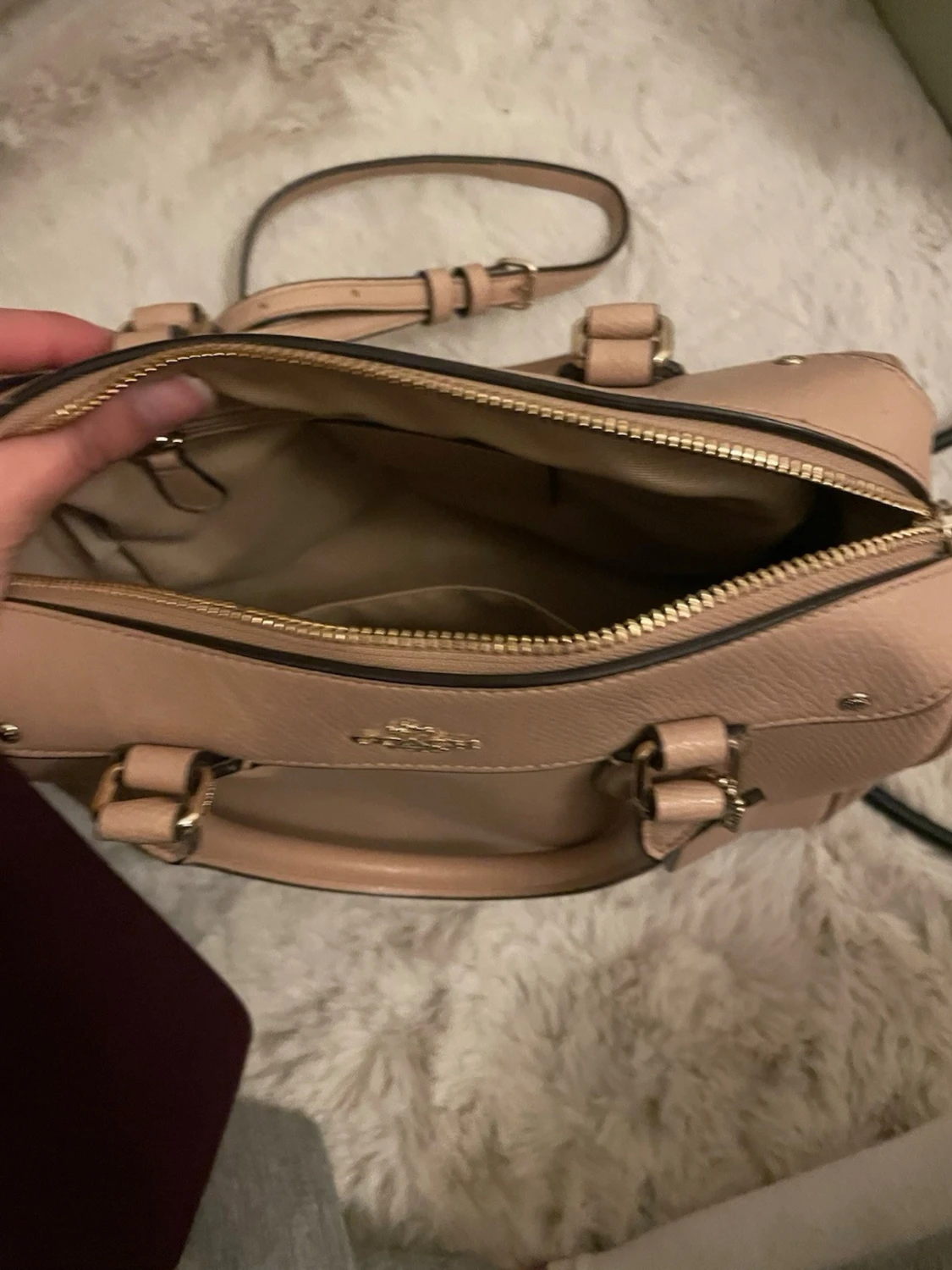 Beige handväska från Coach  - 1