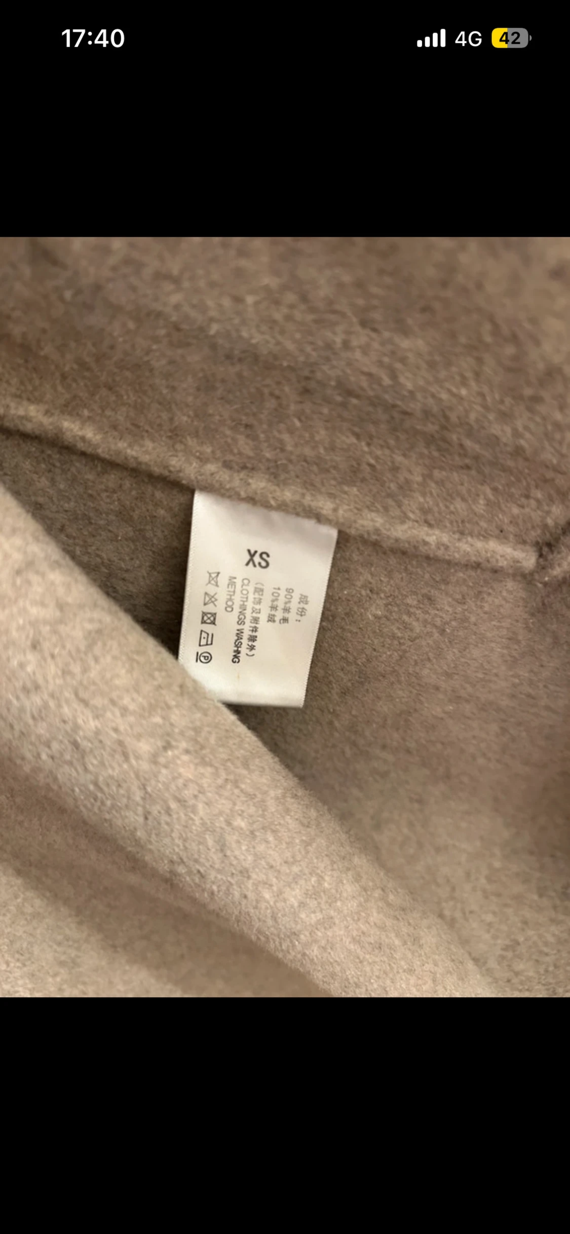 Beige kappa med pälsdetaljer XS - 1