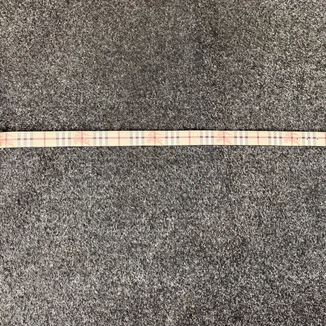 Burberry vändbart bälte med guldspänne - 2