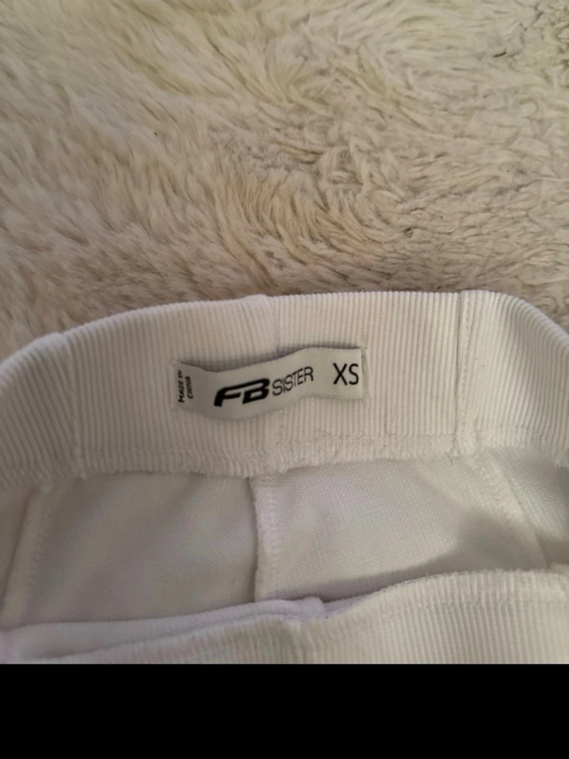 Vita bootcut byxor från FB Sister XS - 3