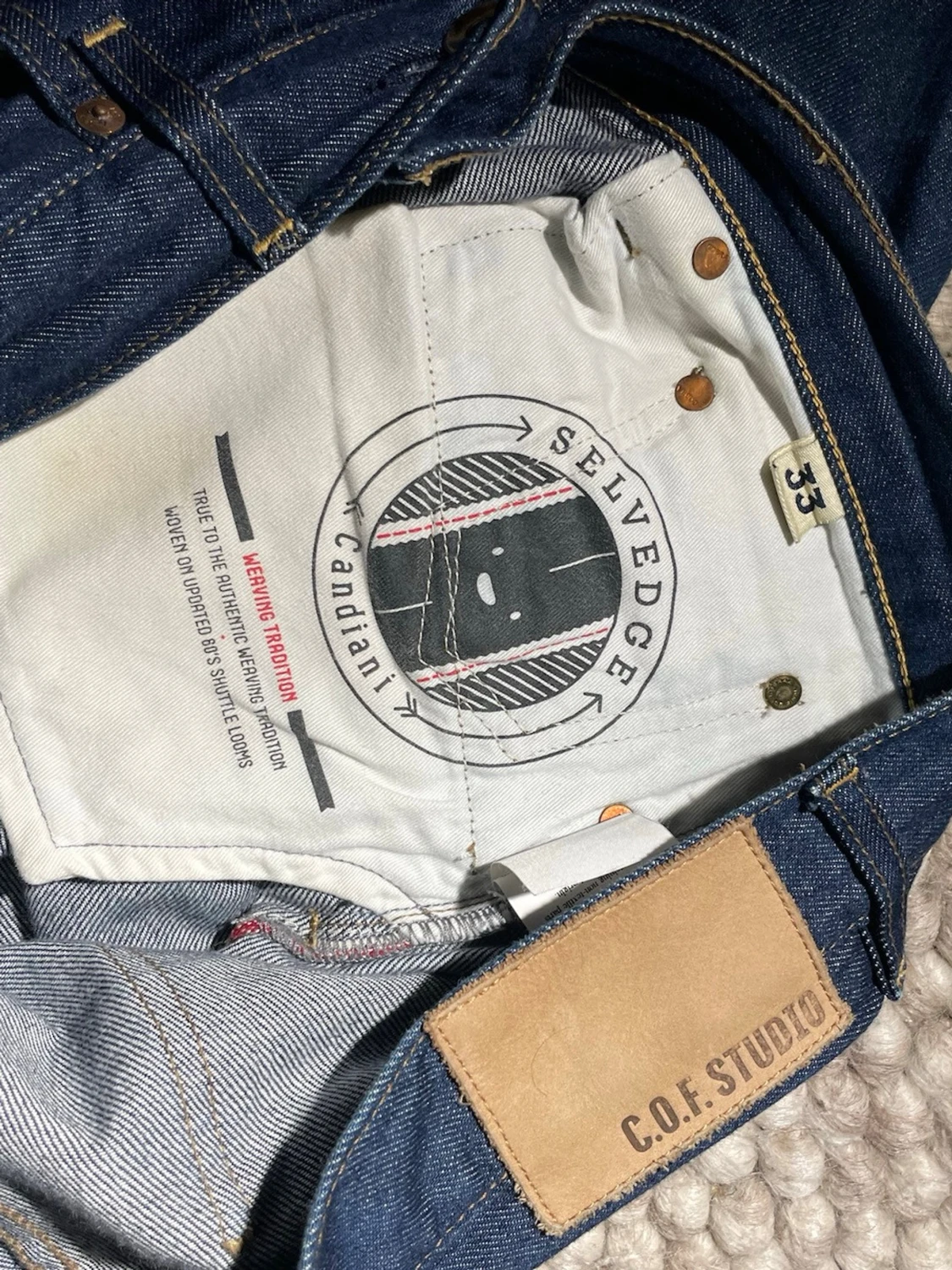 Mörkblå jeans från C.O.F Studio - 4