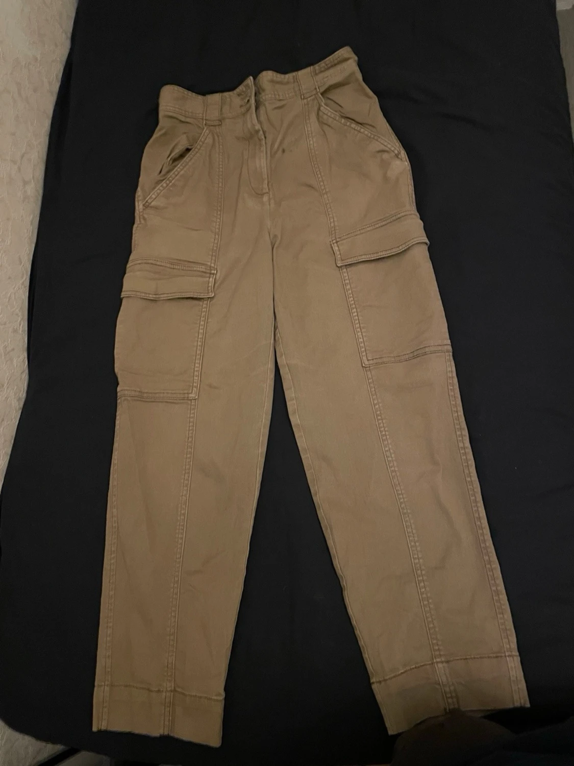 Beiga cargobyxor från H&M, strl 36