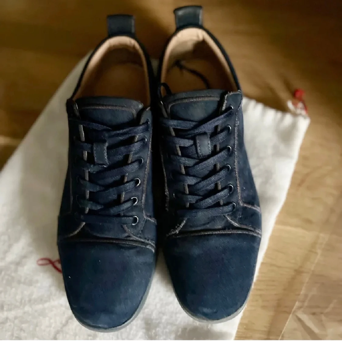 Mörkblå sneakers från Christian Louboutin - 2