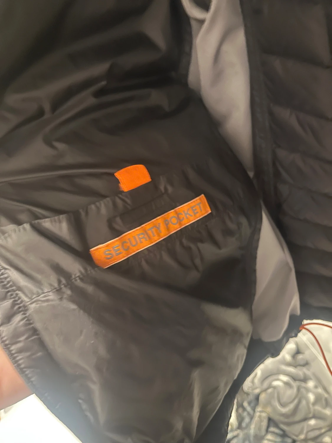 Svart pufferjacka från Parajumpers - 1