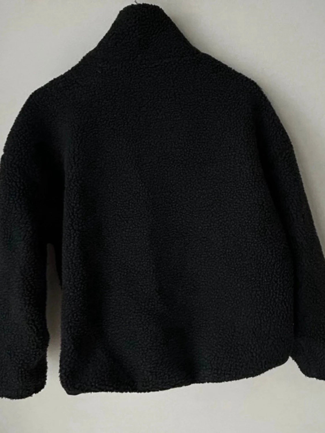 Svart teddyjacka från Monki XS - 2