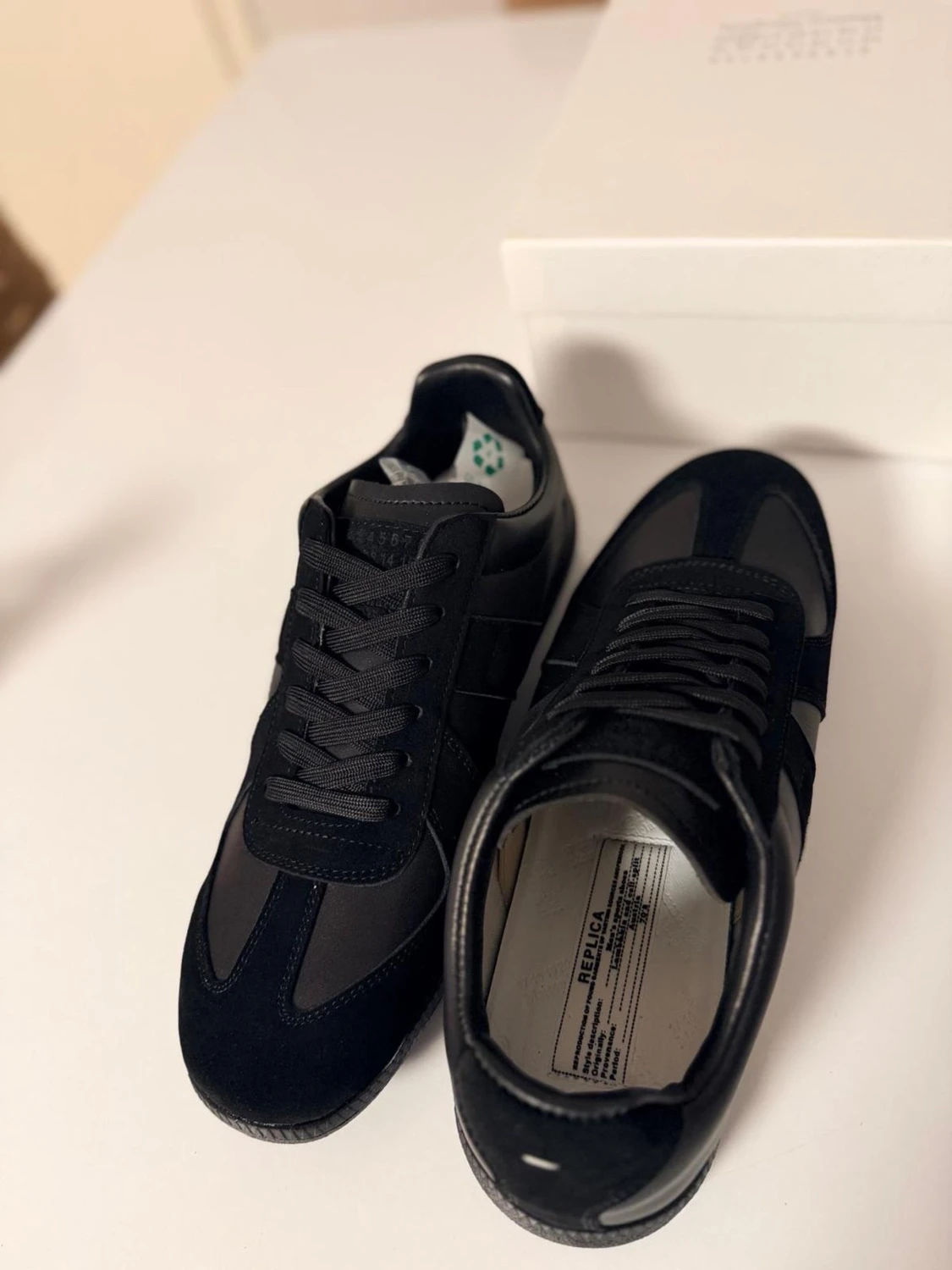 Svarta  sneakers - 1