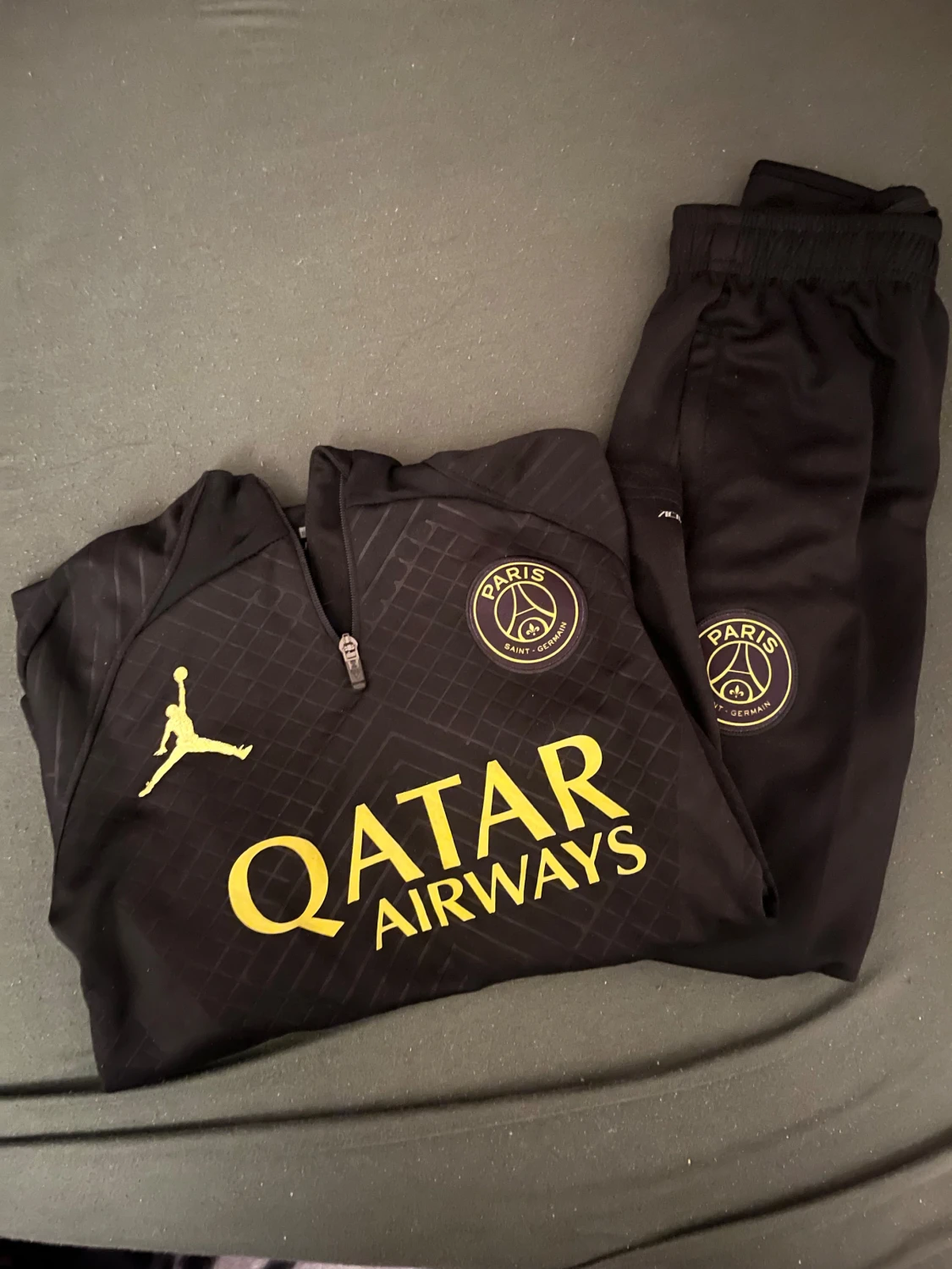 Svart PSG Jordan half zip tröja