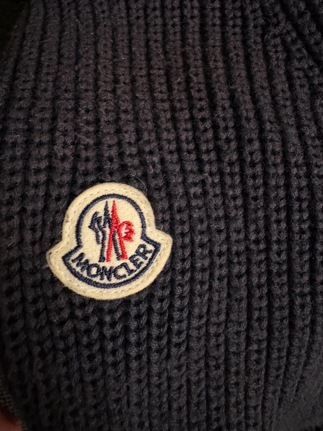 Moncler cardigan jacka storlek M  - 2