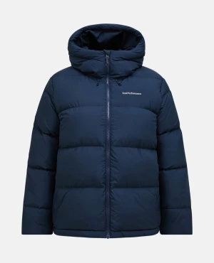 Marinblå pufferjacka Peak Performance - Säljer en marinblå pufferjacka från Peak Performance med huva och dragkedja framtill. Använd en vinter och nypris ligger på 4200kr. Hör gärna av er om ni har frågor och fler bilder💙