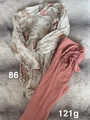 Newbie set - Fint använt skick. Storlek 86