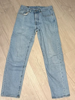 Vailent jeans  - Ett par Vailent jeans i storlek S 