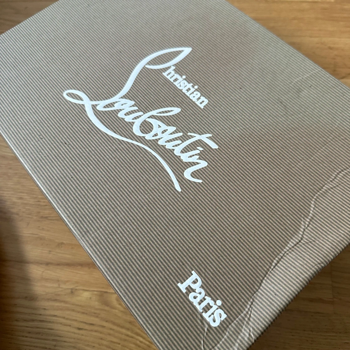 Grå Christian Louboutin - 3