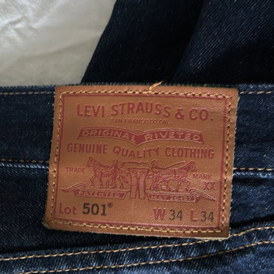 Levi's 501 mörkblå jeans W34 L34 - 1