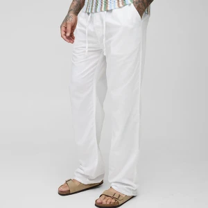 Vita Linne Byxor - Oanvända! Från Boohooman