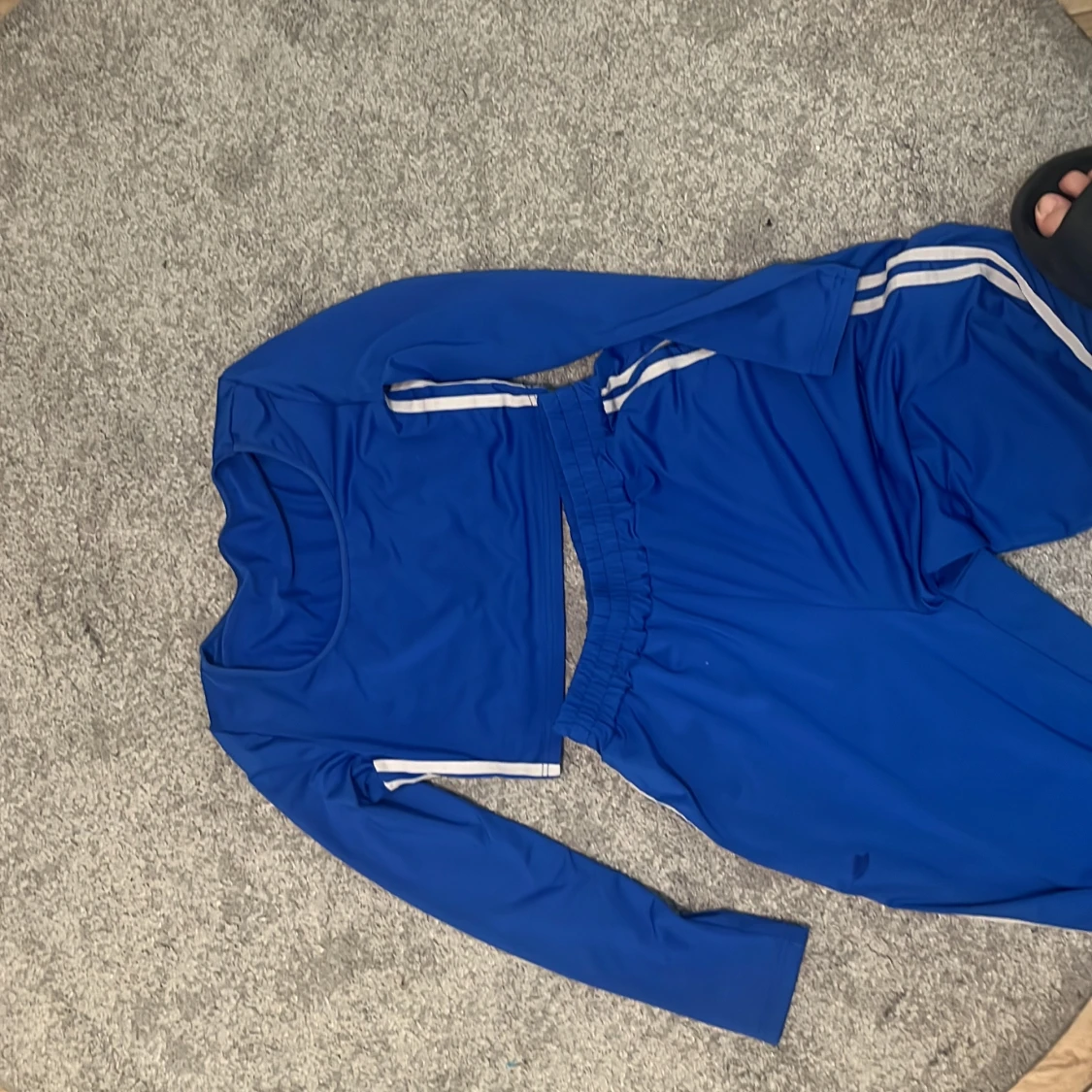 Blå croppad långärmad topp Shein - 3