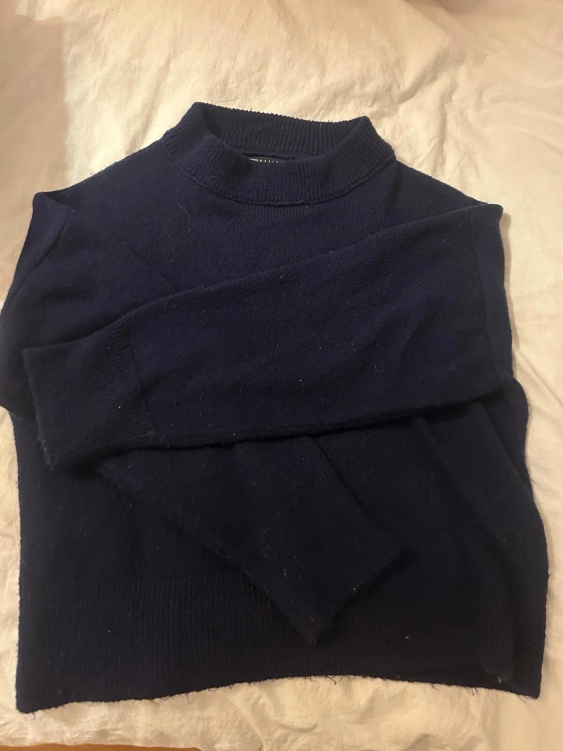 Marinblå stickad  - 2