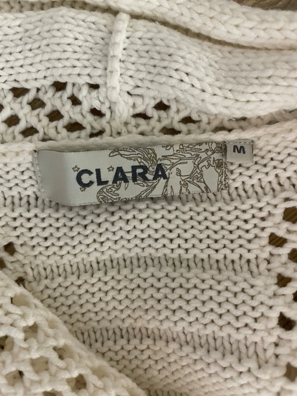 Vit stickad kofta från Clara - 2