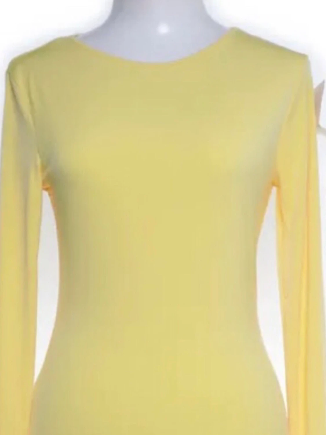 Gul långärmad maxiklänning med slits