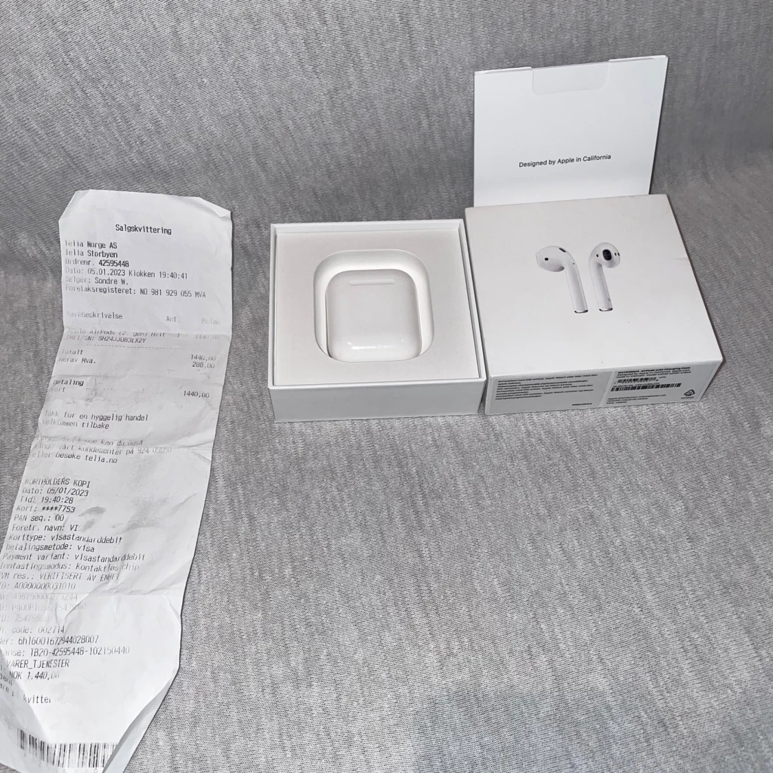 Apple AirPods 