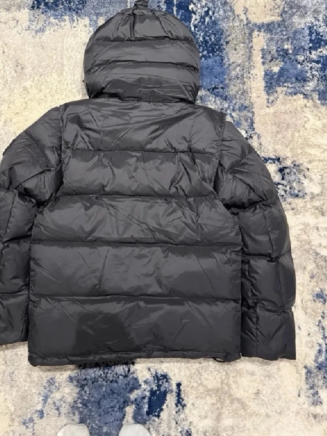 Svart pufferjacka från Burberry - 2