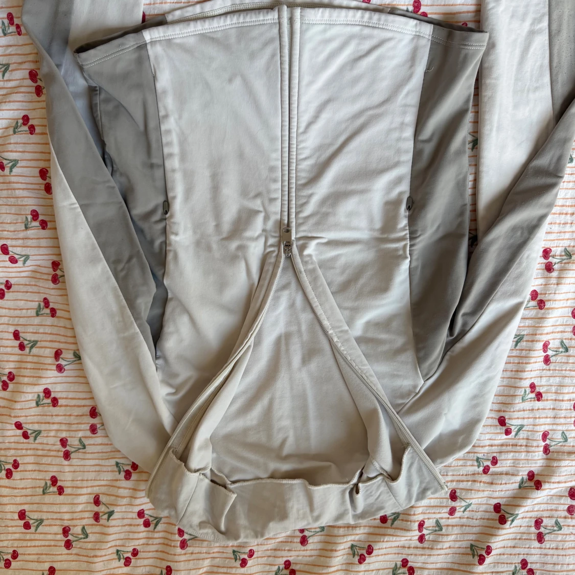 Vit och grå zip-up jacka - Oysho - 3