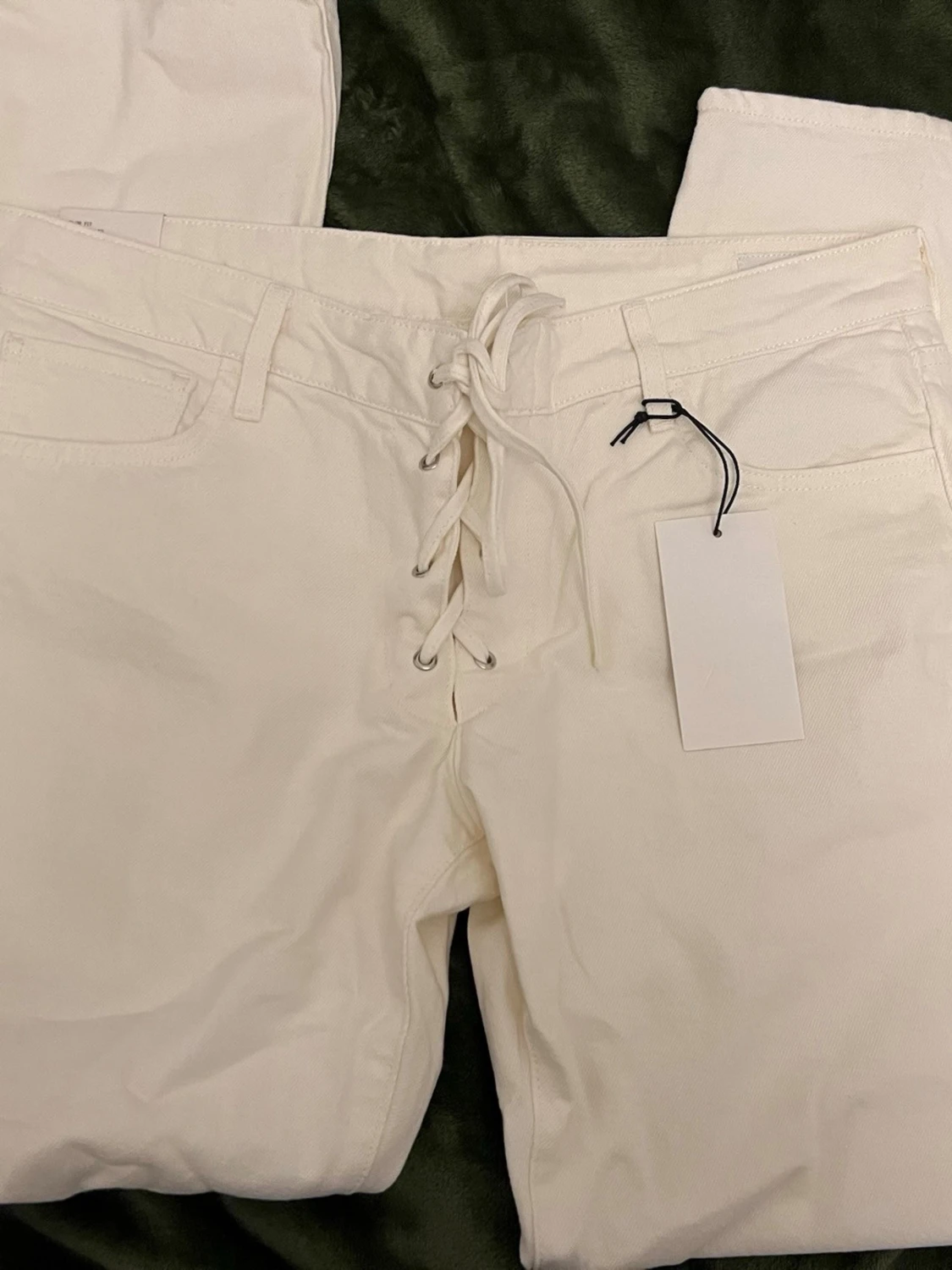 Vita bootcut-byxor med snörning - 2