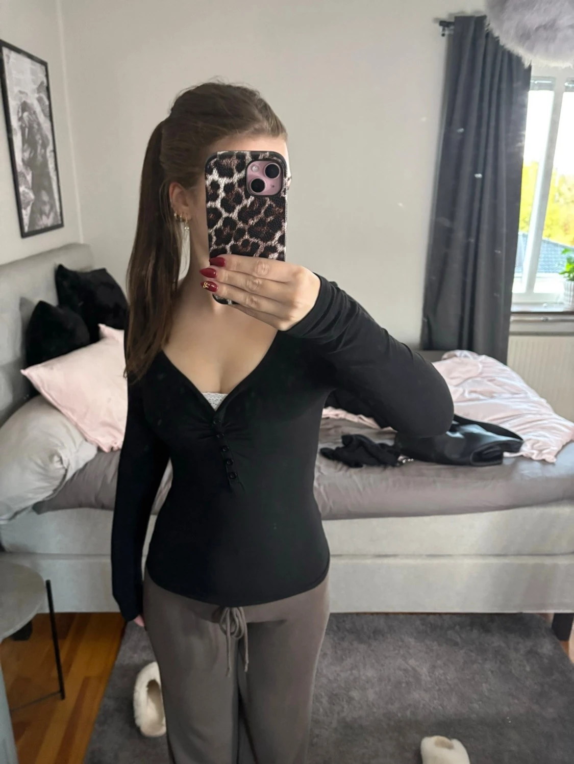 Svart långärmad topp med spets