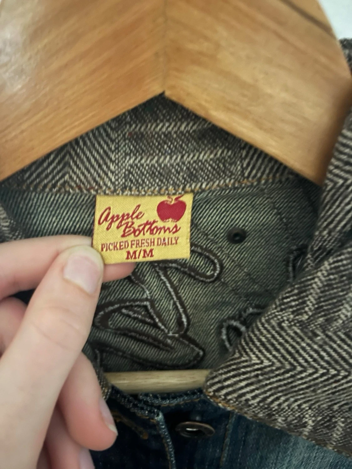 Jeansjacka med snörning från Apple Bottoms - 2