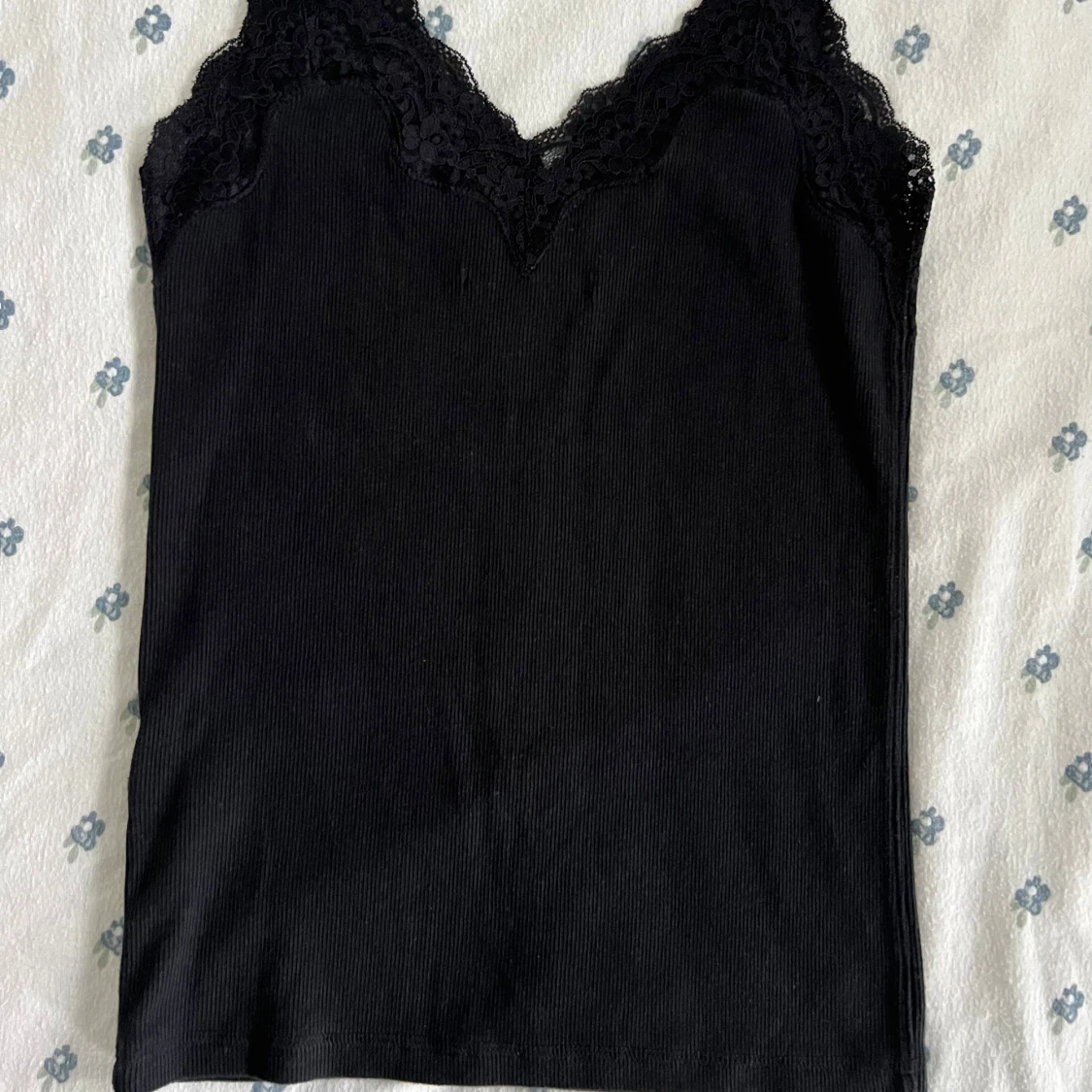 Svart spetsdetaljerad linnetopp Abercrombie - 2