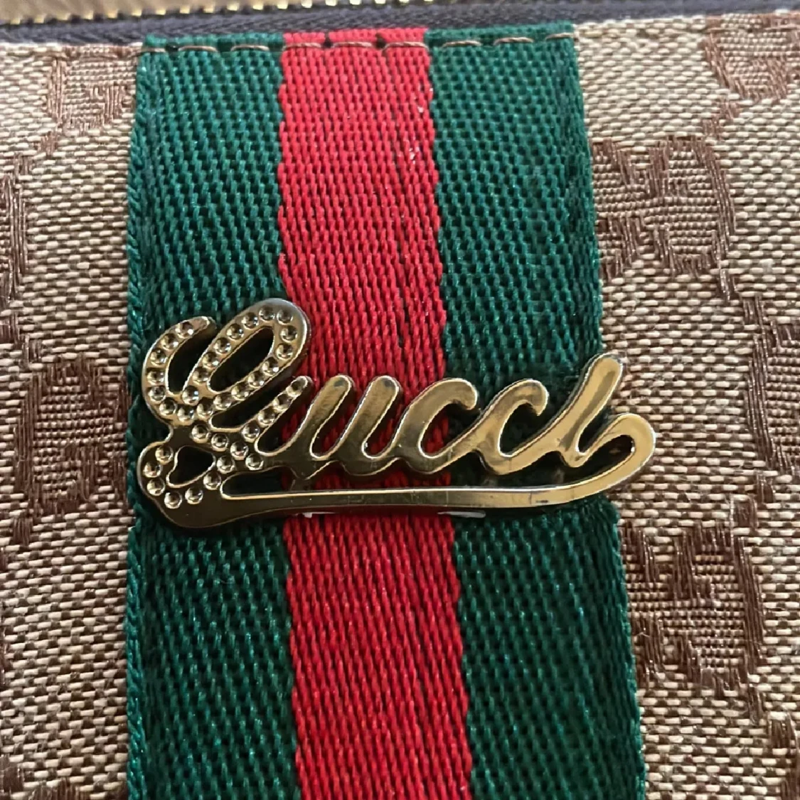 plånbok med mönster och ränder - 1