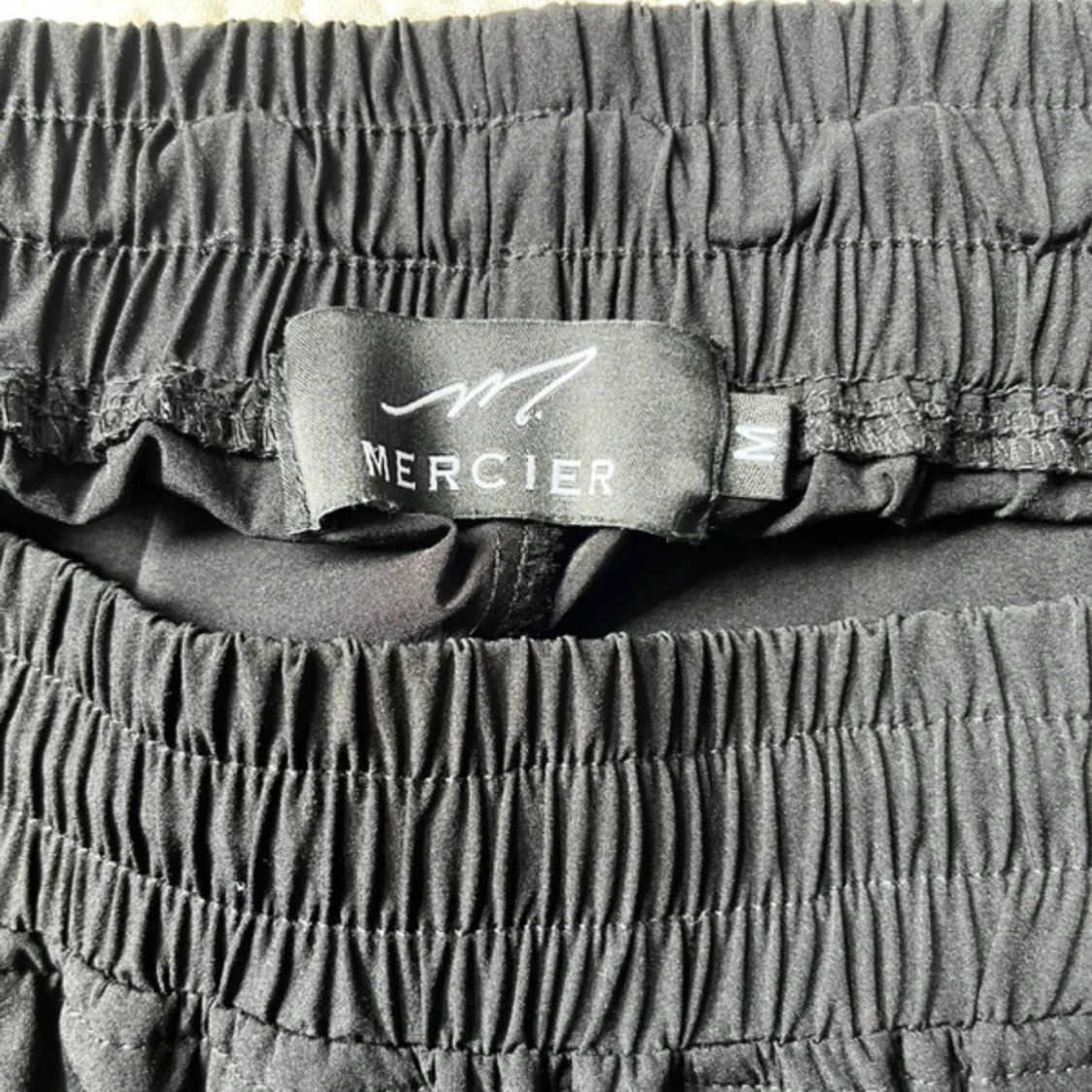 Svarta cargopants från Mercier - 4